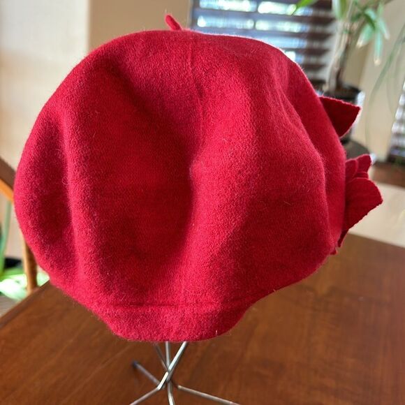 Vintage Betmar New York Red Wool Beret - Picture 2 of 6